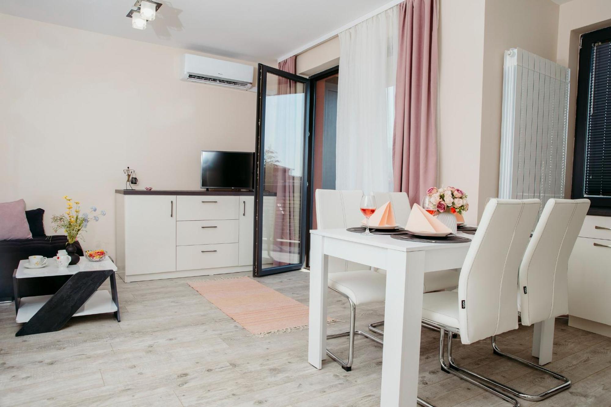 Rose Valley Apartment Kazanlŭk Esterno foto