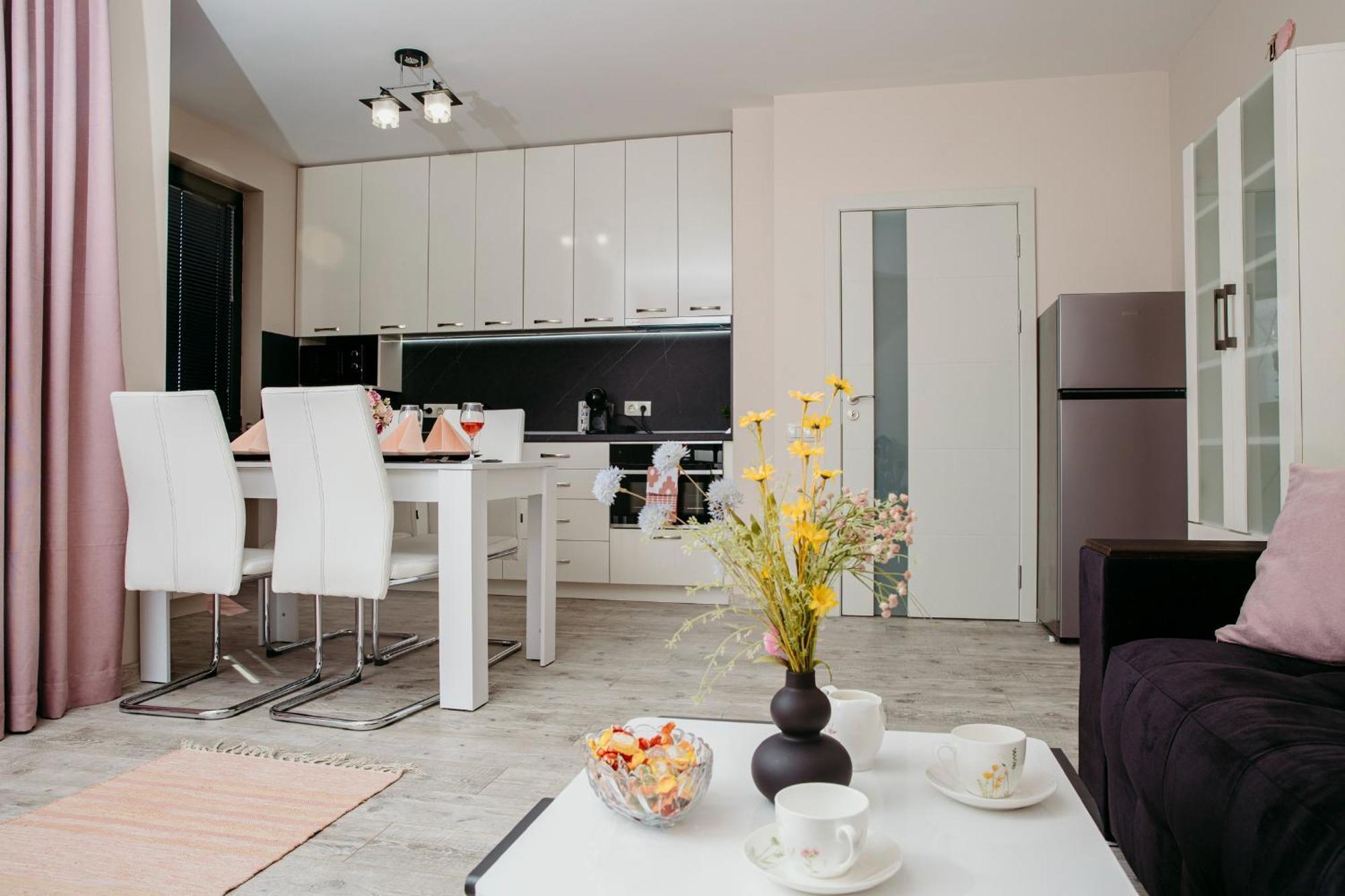 Rose Valley Apartment Kazanlŭk Esterno foto