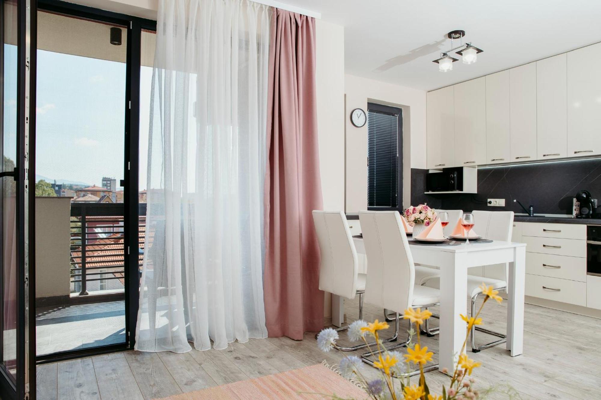 Rose Valley Apartment Kazanlŭk Esterno foto